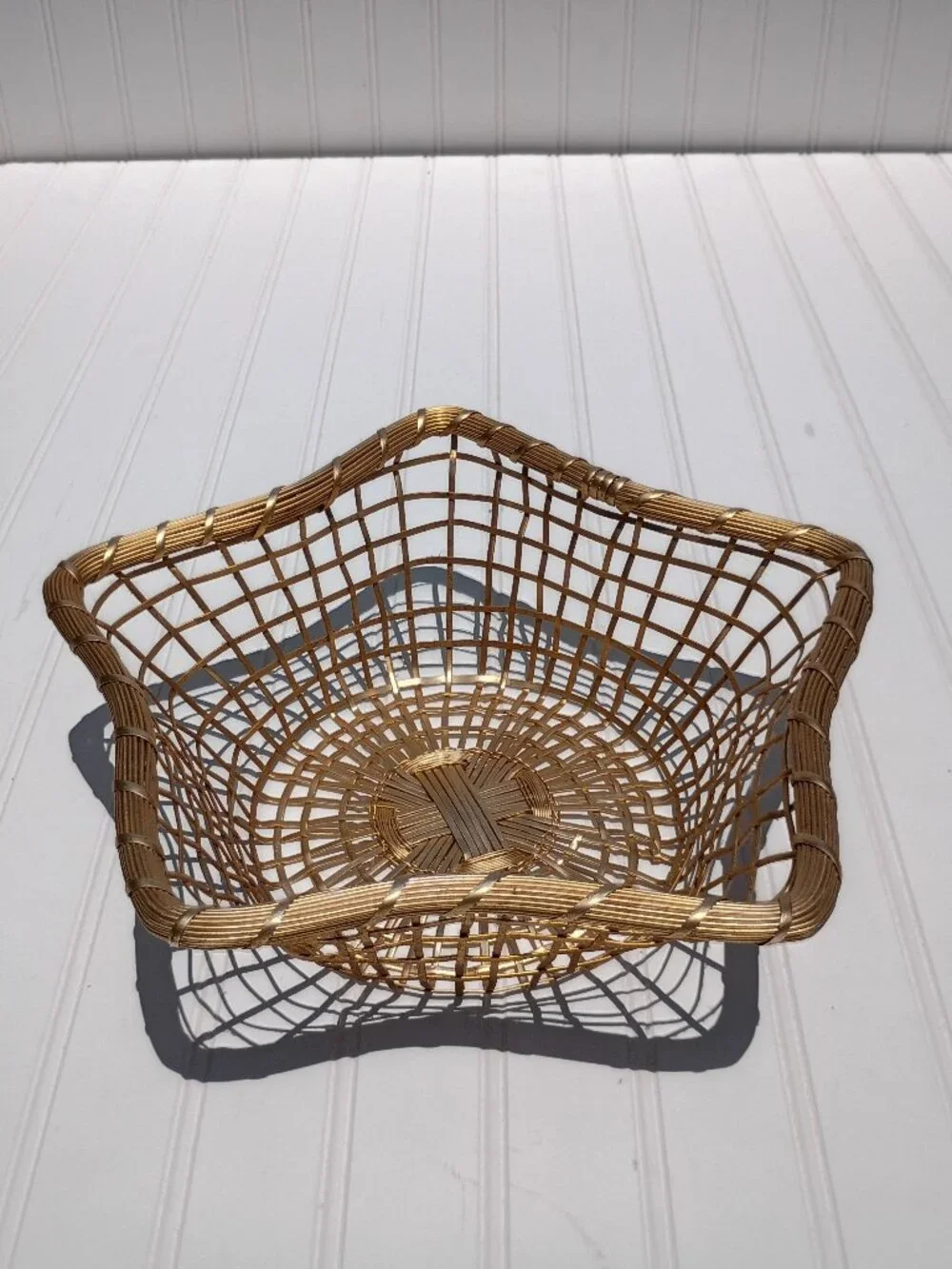 Vintage Brass Star Shaped Bread Basket Made in India Holiday Christmas Gold 12